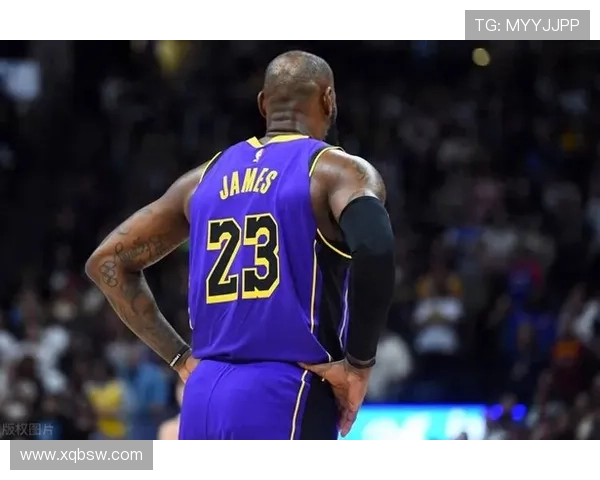 NBA最新动态:詹姆斯迎来职业生涯新高勇士三连胜掘金火力全开 NBA最新动态:詹姆斯迎来职业生涯新高勇士三连胜掘金火力全开