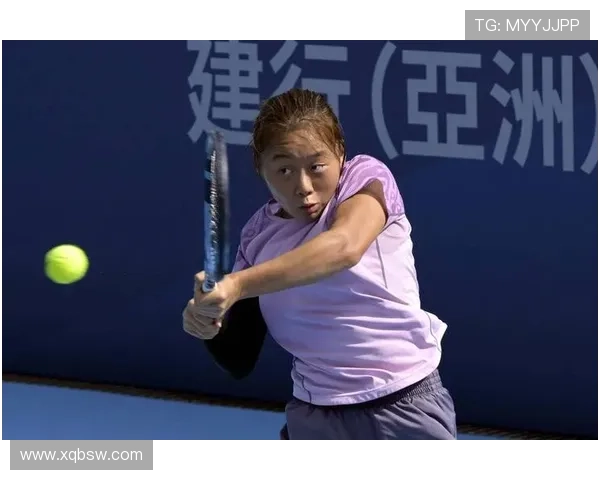 新赛季网球巡回赛激战正酣中国选手表现引发广泛关注世界排名走势成焦点 新赛季网球巡回赛激战正酣中国选手表现引发广泛关注世界排名走势成焦点