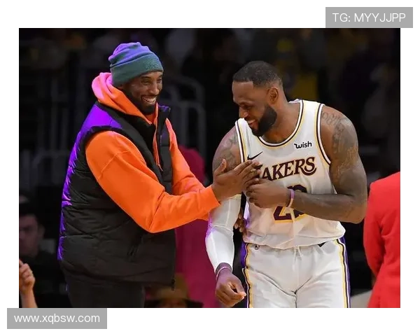 詹姆斯率湖人横扫对手夺季前赛冠军 詹眉组合再展强大默契